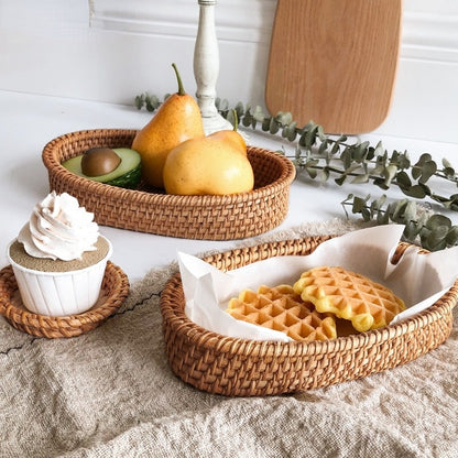 Handmade Rattan Fruit and Snack Basket: Multipurpose Tray for Bread, Snacks, and Sundries Storage in the Living Room or Kitchen